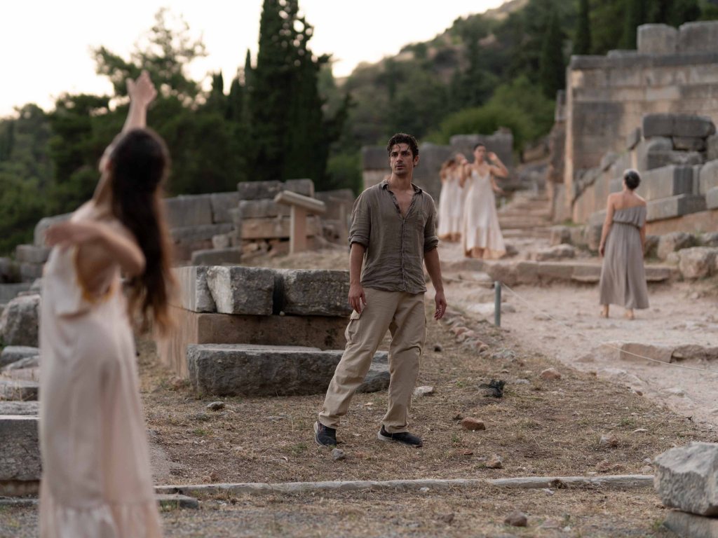 Site-Specific Performances: when place becomes experience